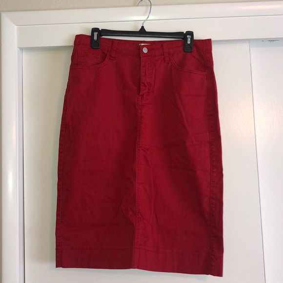 jade mackenzie Dresses & Skirts - Red jade Mackenzie skirt